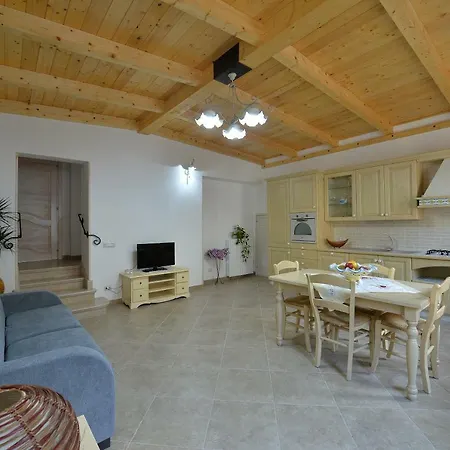 Lejlighed Marghegio' House